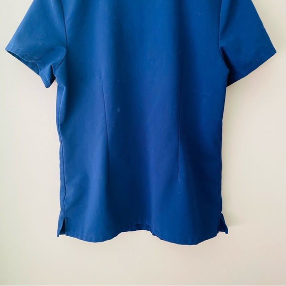 Figs V-Neck Double Pocket Scrub Top Blue Sz Small - Picture 8 of 9